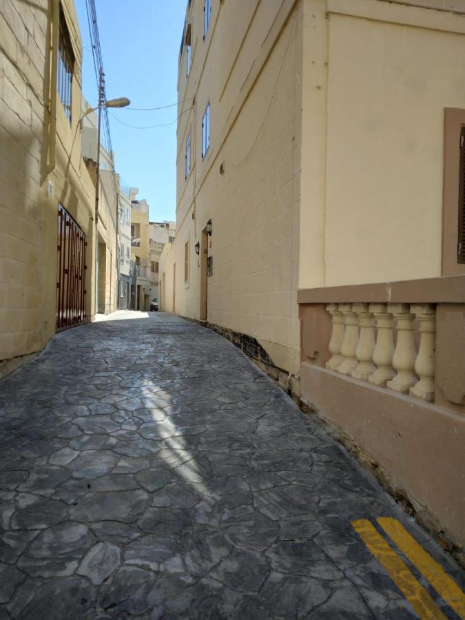 Grazzja Traditional Apartment Zabbar Exterior photo